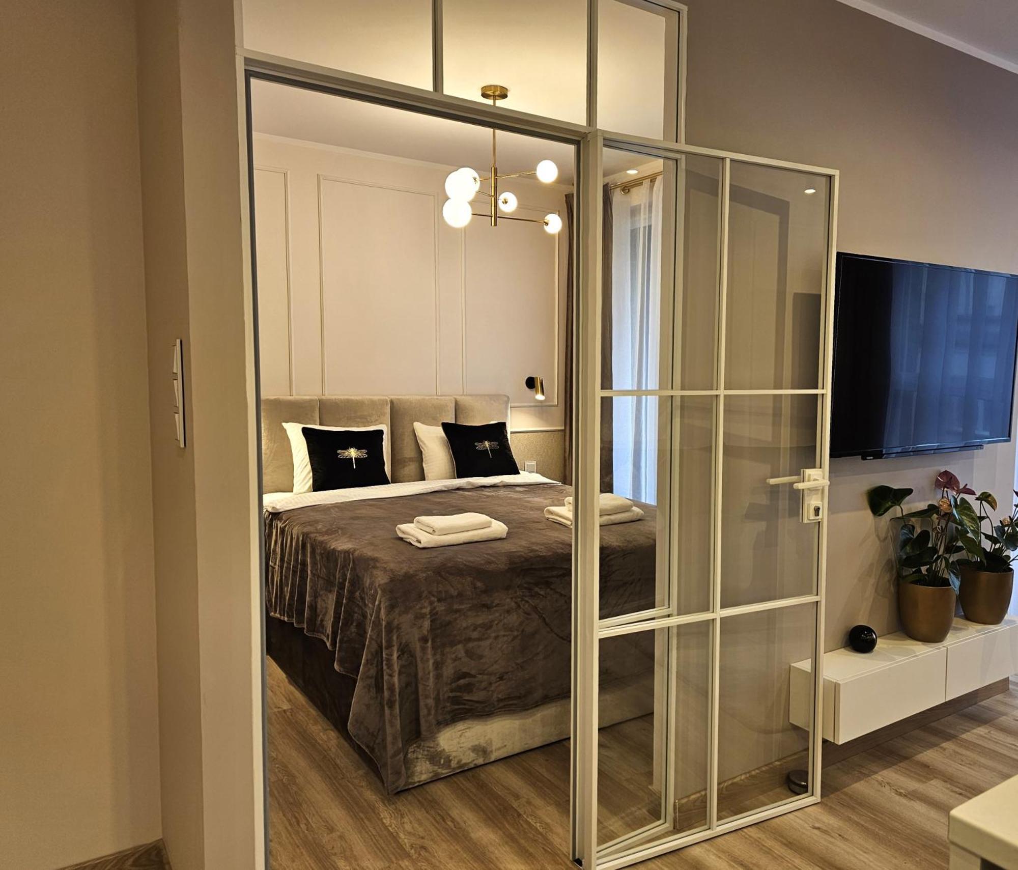 Urban Apartments Luxury Opolska 10 No 29, Free Garage, Self Check-In Katowice Buitenkant foto